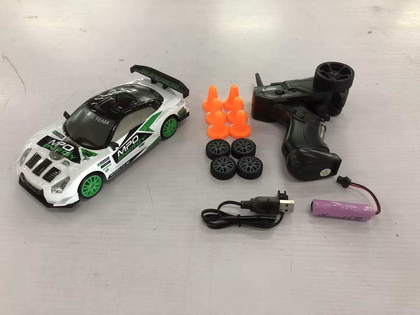 2.4Ghz Remote Drift Control Car