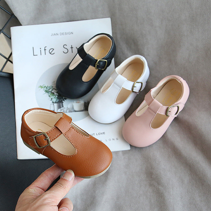 Velcro shoes