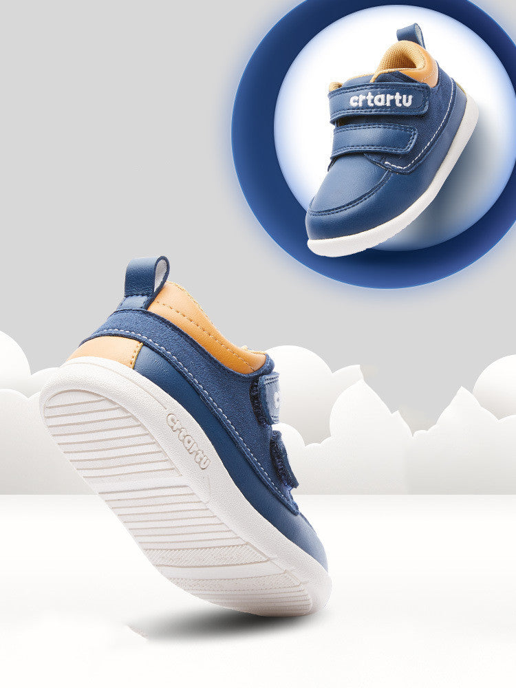 Breathable toddler shoes