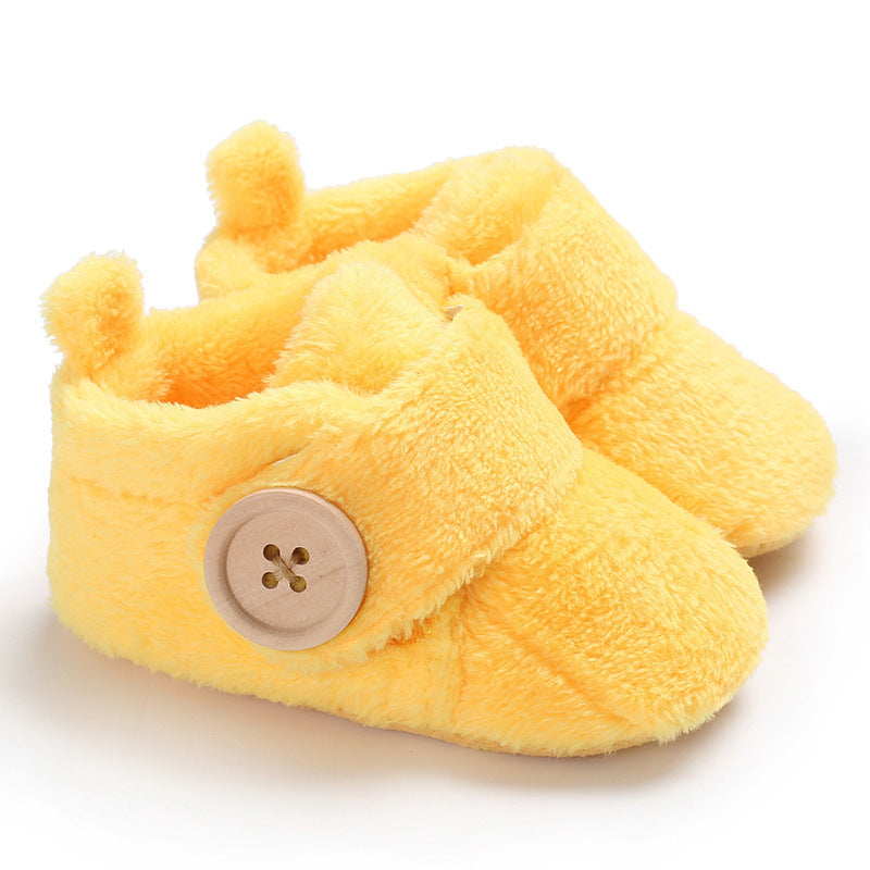 Velcro soled shoes