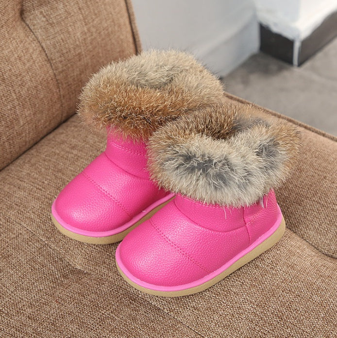 Snow boots